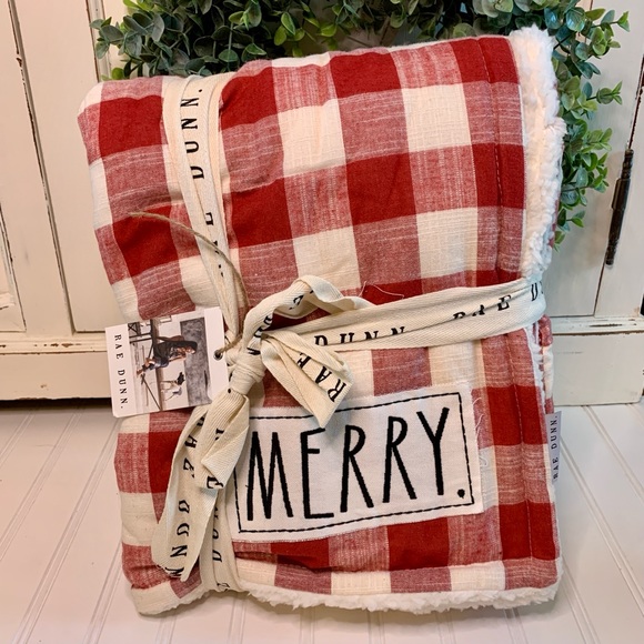 Rae Dunn Other - Rae Dunn MERRY Buffalo Check Sherpa Throw